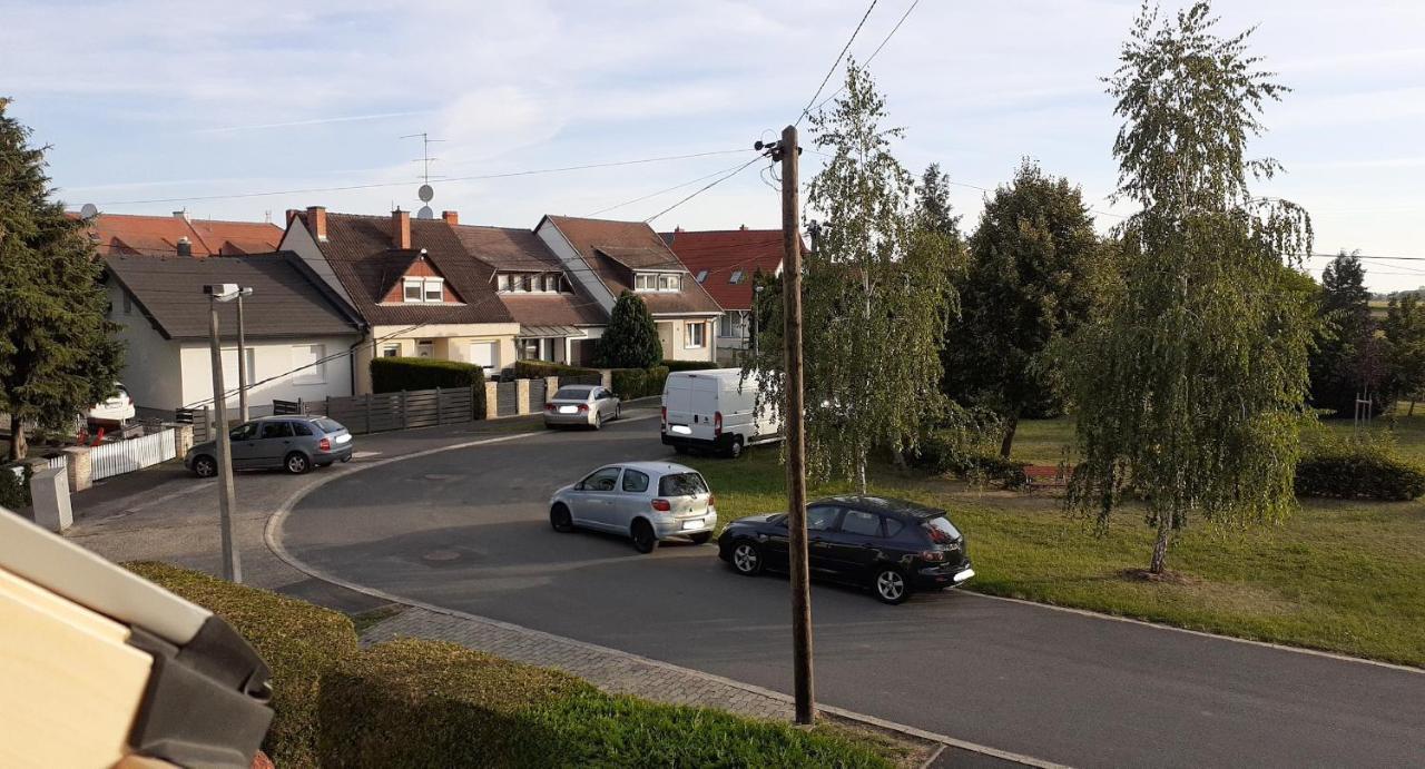 BükCsilla Haus公寓 外观 照片